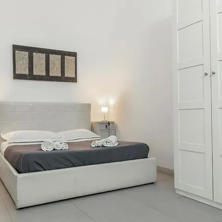 Apartment Zefnea House *